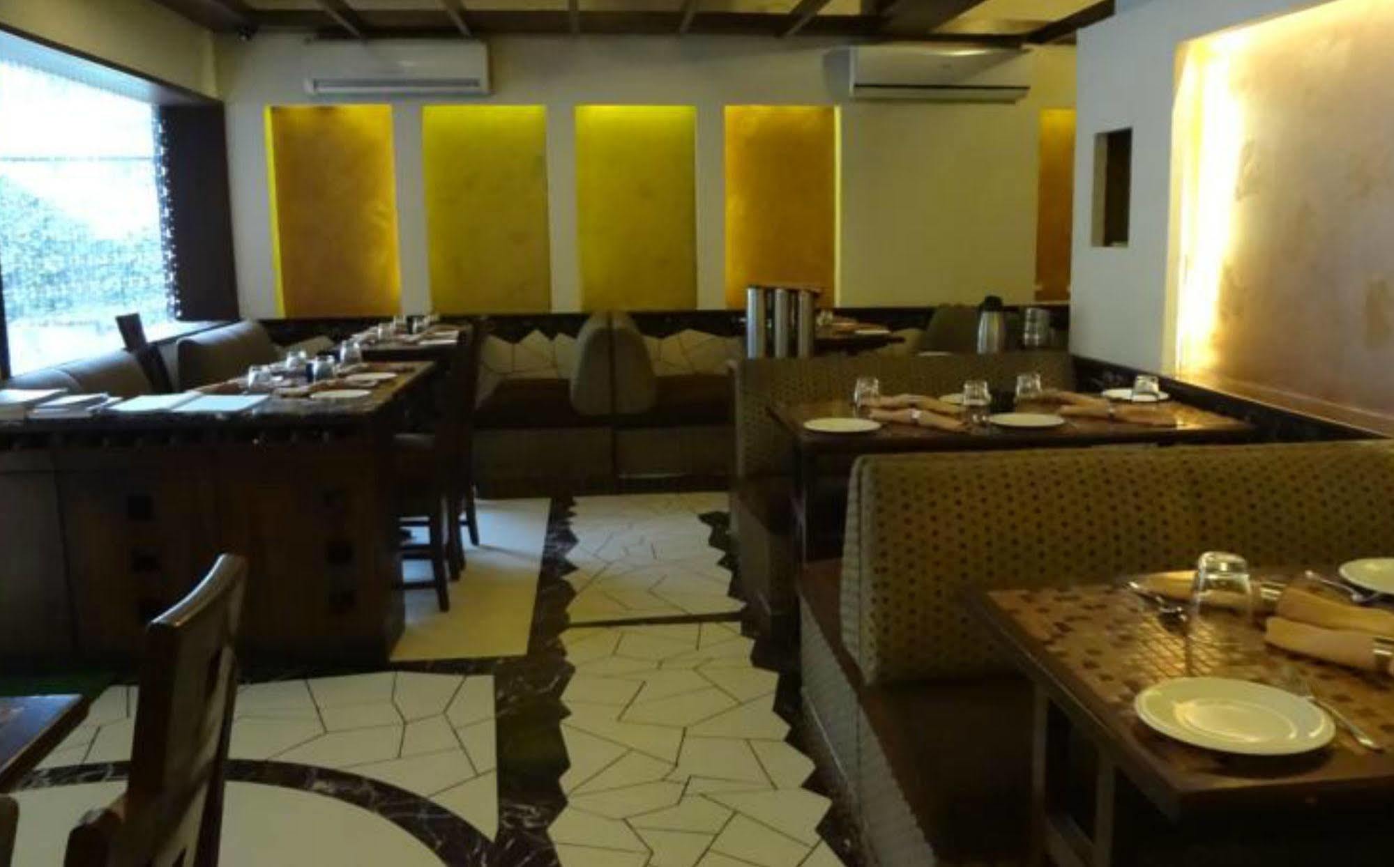 Fabhotel Shubhangan - Nr Bandra Mumbai Eksteriør bilde